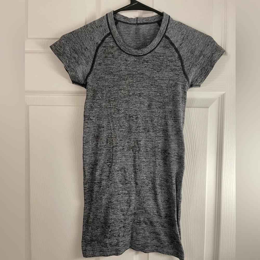 Lululemon Swiftly Top